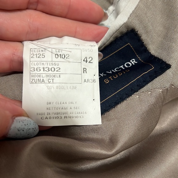 Vintage Oversized Blazer Tan MADE IN CANADA - Picture 7 of 15